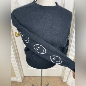 Aqua black long sleeve Cashmere Smile Sweater size xs
